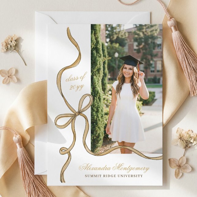 Anuncio Elegant hand Drawn Gold Bow Grad Photo Graduation (Elegant hand Drawn Gold Bow Grad Photo Graduation Announcement)