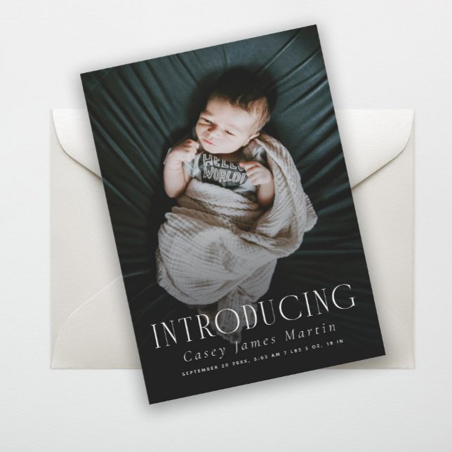 Anuncio Elegant Serif Presentando El Nacimiento De La Foto (Subido por el creador)