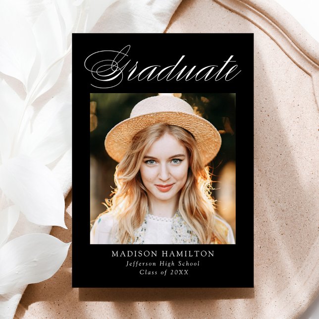 Anuncio Elegante caligrafía Graduación de fotografía negra (Subido por el creador)