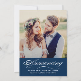 Anuncio Elegante foto de boda con escritura en azul marino