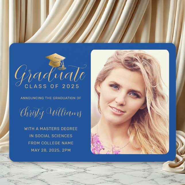 Anuncio Elegante Graduación de la Escuela de Fotos Blue Go (Royal Blue and Gold Photo Graduation Announcement for College Grads)