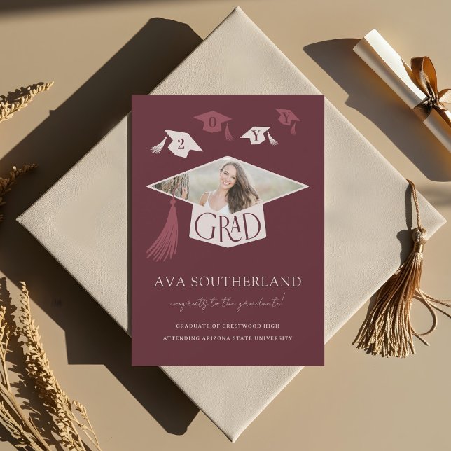 Anuncio Elegante Graduación Moderna de Grado y Tassel (Elegant Modern Grad Cap & Tassel Photo Graduation Announcement)