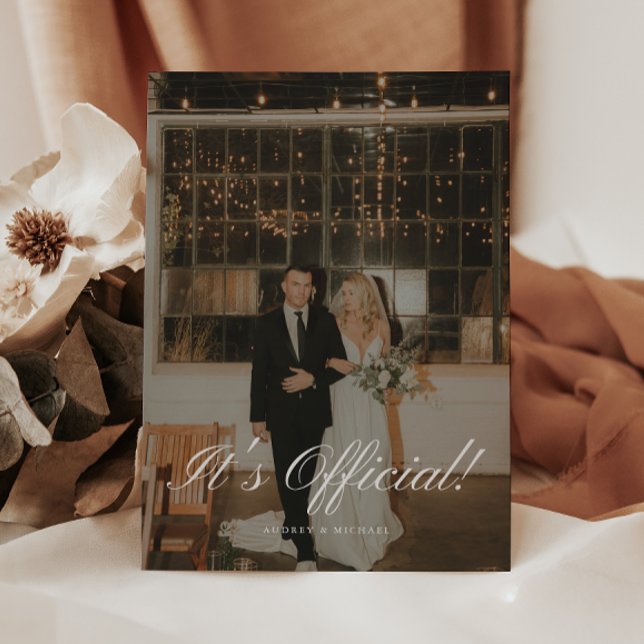 Anuncio Elegante guión de "es oficial" Boda Elopement (Subido por el creador)