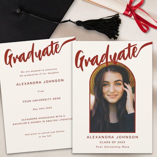 Anuncio Elegante guión de Naranja de arcos de fotos para g (Minimalist graduate photo arch elegant burnt orange calligraphy script graduation announcement card)