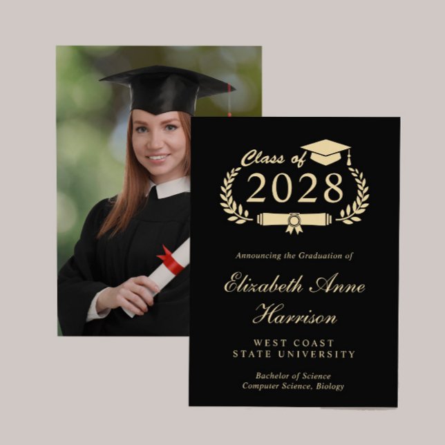 Anuncio Elegante Script Black Photo Gold College Graduació (Share the pride and excitement of your graduate's achievement with friends and family near and far)
