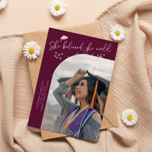 Anuncio Ella Creyó Graduada de Arándano Foto Curva
