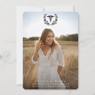 Anuncio Escuela de Medicina Black Caduceus 2 Graduación de