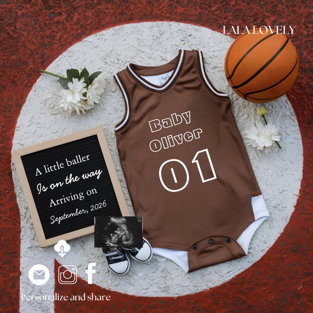 Anuncio Expecting Baby Sports Pregnancy announcement card  (Subido por el creador)