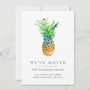 Anuncio Familia de piña tropical en movimiento