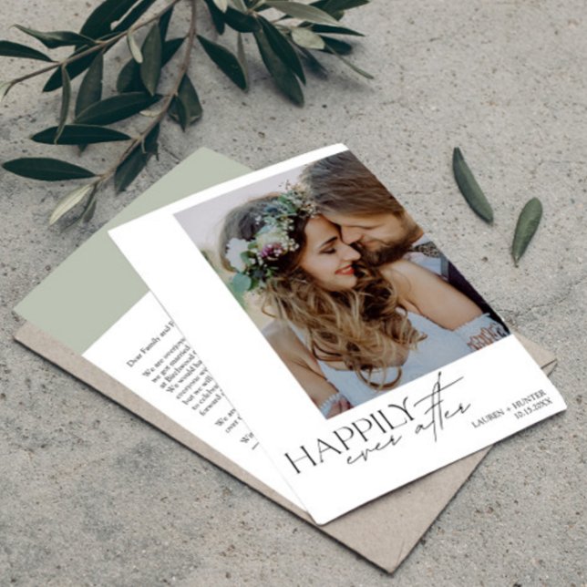 Anuncio Feliz Nunca Después De Un Moderno Boda Fotográfico (Easily personalize this wedding announcement with your photos and deets)