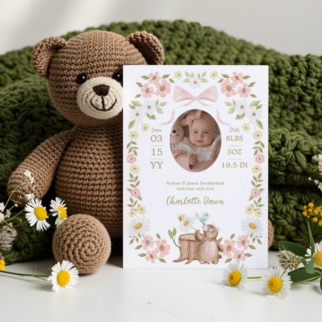 Anuncio Floral acuarela Woodland Bear Chica Foto Nacimient (Floral Watercolor Woodland Bear Girl Photo Birth Announcement)