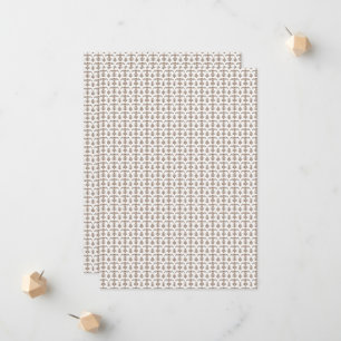 Anuncio fondo blanco con un patrón marrón