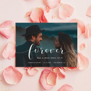 Anuncio Forever tiene un bonito anillo para el boda de fot