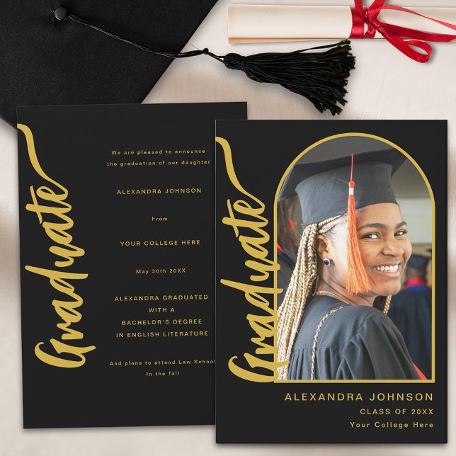 Anuncio Foto Arch Graduación Moderna (Arch photo black and gold elegant script graduation announcement card)