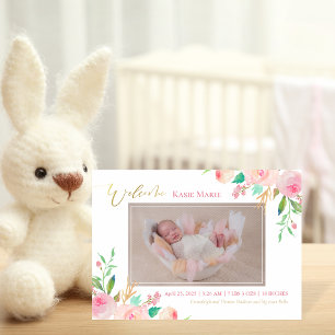 Anuncio Foto de bebé en primavera elegante floral nacimien