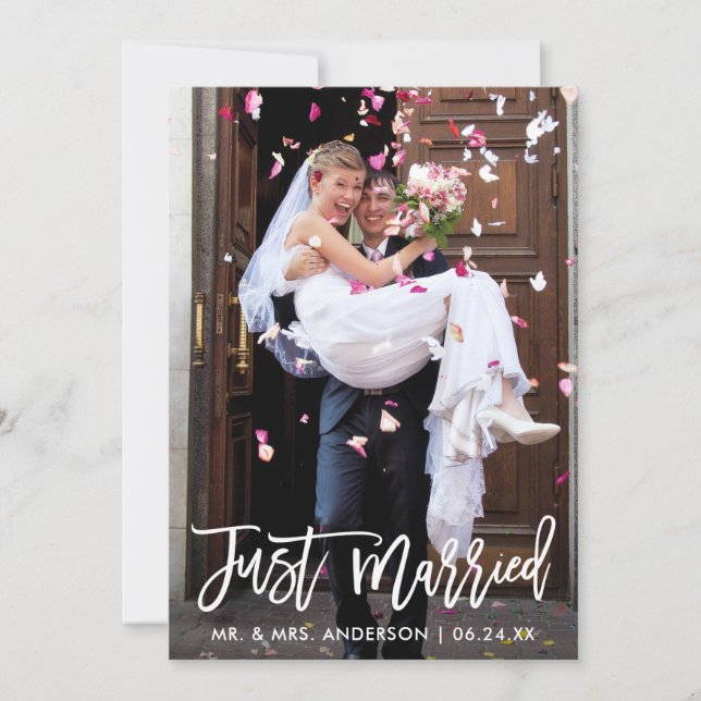Anuncio Foto de boda recién casada con escritura moderna d (Anverso)