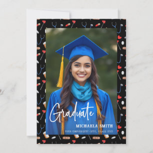 Anuncio Foto de graduación con guion de enfermera elegante