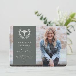 Anuncio Foto de graduación de la Escuela de Medicina GrayG