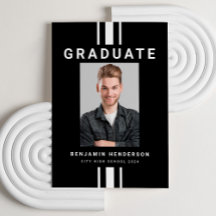 Foto de graduación de niño negro moderno