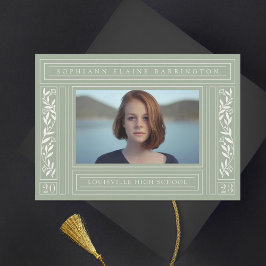 Anuncio Foto de graduación de Sage Green