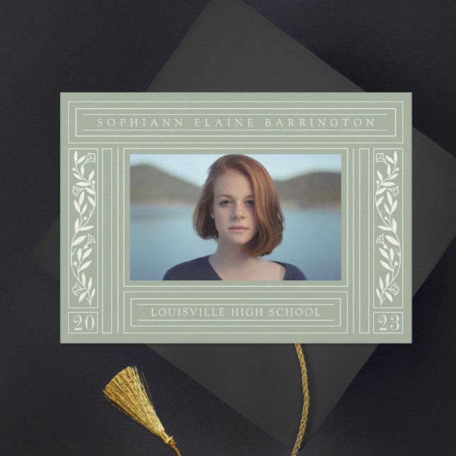 Anuncio Foto de graduación de Sage Green (Subido por el creador)