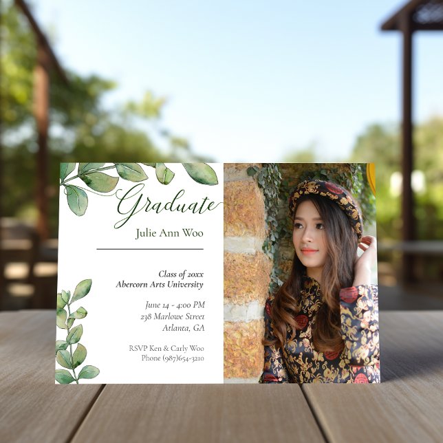 Anuncio Foto de Graduado con Vegetación (Subido por el creador)