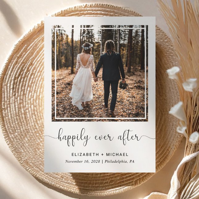 Anuncio Foto de recepción de boda Felices para siempre (An elegant Happily Ever After Party Invitation to set the tone for an unforgettable event)