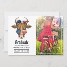 Foto divertida de graduación de vaca patriota esta