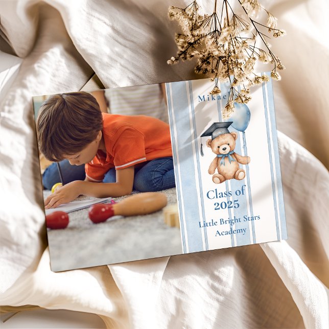 Anuncio Foto: Educación preescolar azul Teddy Bear Graduad (Subido por el creador)