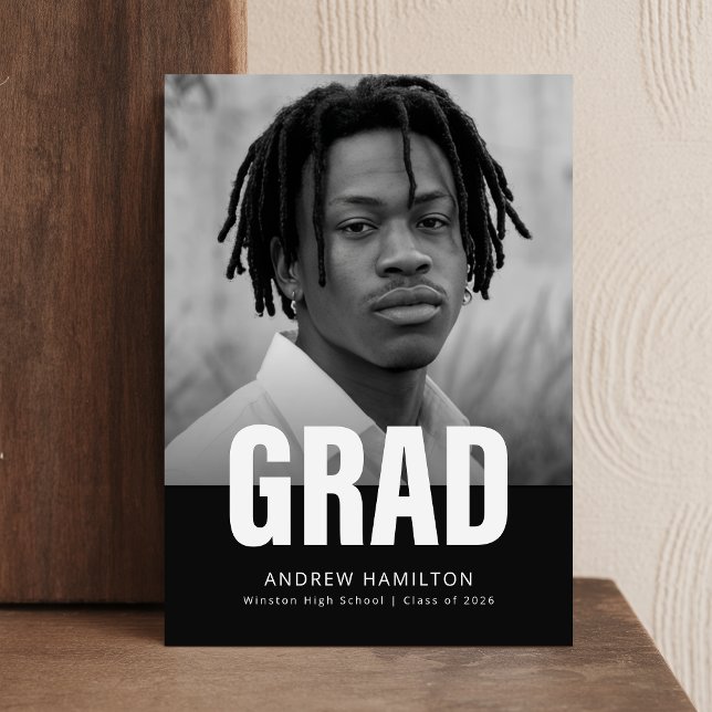 Anuncio Foto en Blanco y Negro Modern Graduation (Subido por el creador)