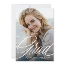 Grado simple y elegante de guión de una graduación