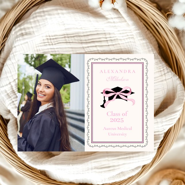Anuncio Graduación de Cute Photo Pink Coquette Bow (Subido por el creador)