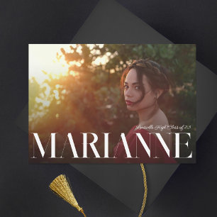 Anuncio Graduación de foto de nombre de serie grande