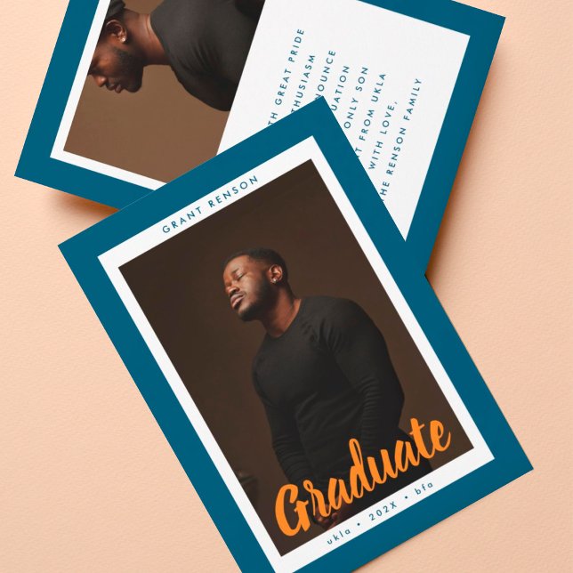 Anuncio Graduación de fotografía de graduado universitario (Subido por el creador)