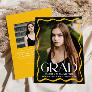 Anuncio Graduación de fotografía de marco ondulado amarill