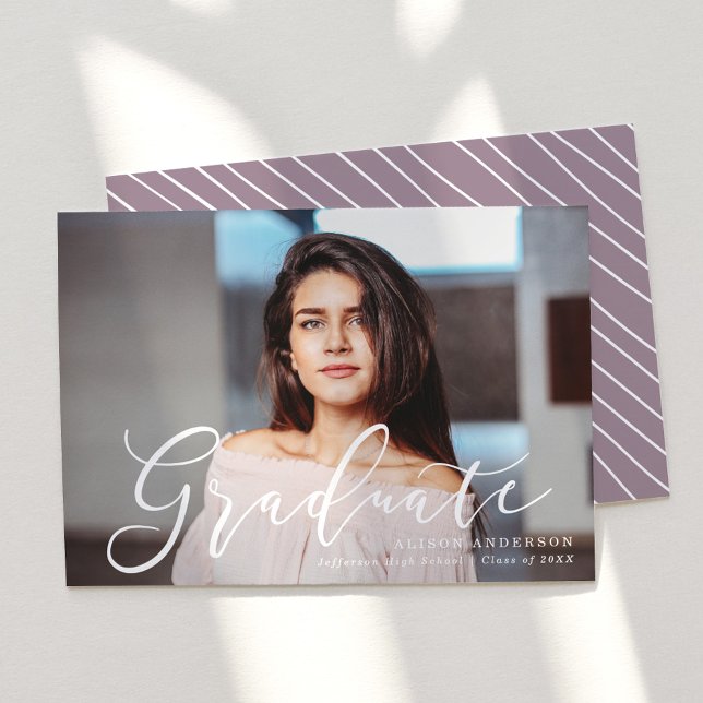 Anuncio Graduación de fotos púrpura con guión instintivo (Subido por el creador)