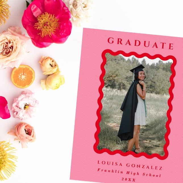 Anuncio Graduación de fotos rojas y rosas retro (Subido por el creador)