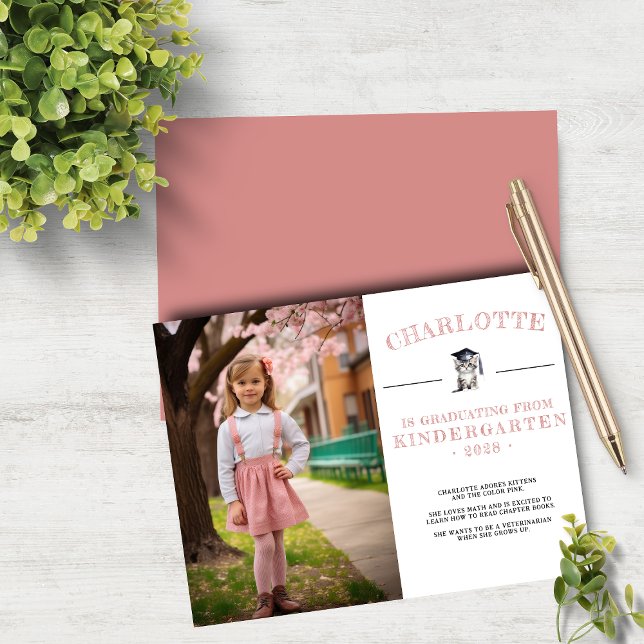 Anuncio Graduación de jardín de niños de color rosa (Subido por el creador)