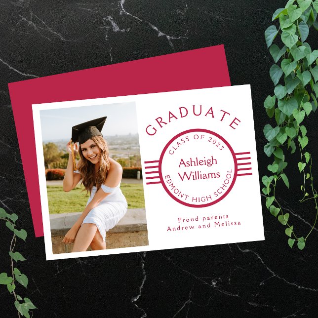 Anuncio Graduación de rayas de magenta de foto moderna (Subido por el creador)