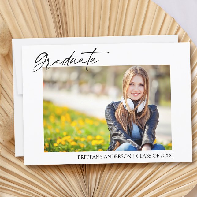 Anuncio Graduación de tinta de caligrafía moderna (Customize to add text or more photos to back of card.)