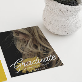 Anuncio Graduación minimalista moderna negra