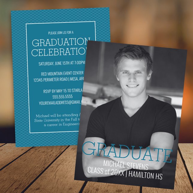 Anuncio Graduación moderada de Art Déco Verde azulado Mini (Modern Teal and White Minimalist Graduation Invitation Announcement for College or High School)