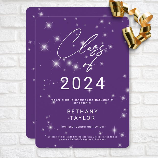 Anuncio Graduación moderna de espuma morada y blanca (Modern Purple & White Sparkle Graduation Announcement)