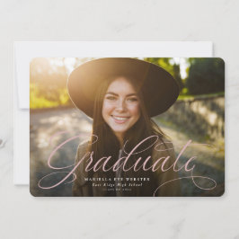 Anuncio Graduación simple de guionista dorado de grado