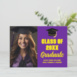Anuncio Graduado morado amarillo foto graduación moderna