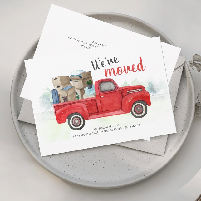 Anuncio Hemos movido la acuarela nueva dirección (We Have Moved Change of Address Announcement Red Truck)