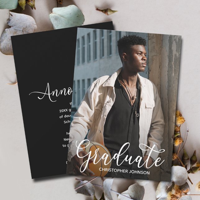 Anuncio Imagen de graduación de guión elegante (Simple Script Graduation Photo Announcements)