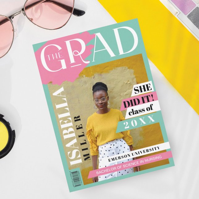 Anuncio La portada de la revista Grad Fun Trendy Graduate  (Subido por el creador)