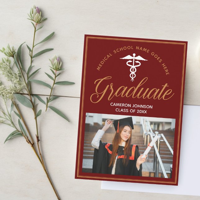 Anuncio Licenciatura en medicina Maroon Gold (Subido por el creador)