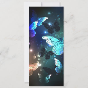 Anuncio Mariposa nocturna fluida